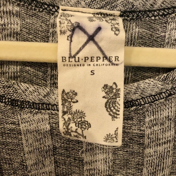 BLU PEPPER Gray Lightweight Sweater - Picture 4 of 5